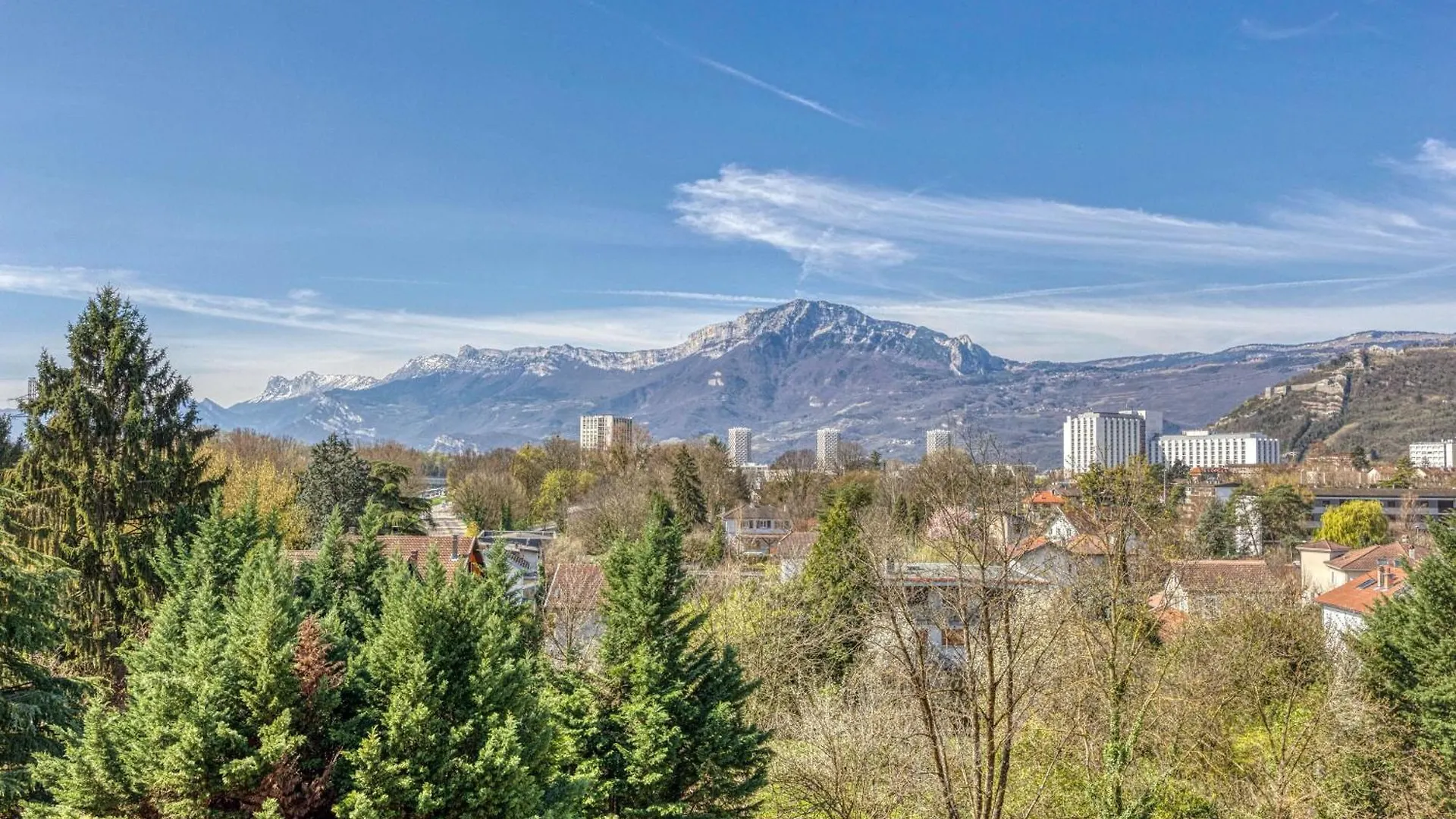 Apartment L'Hotelier - Chu / Bein Sport/Canal + Meylan
